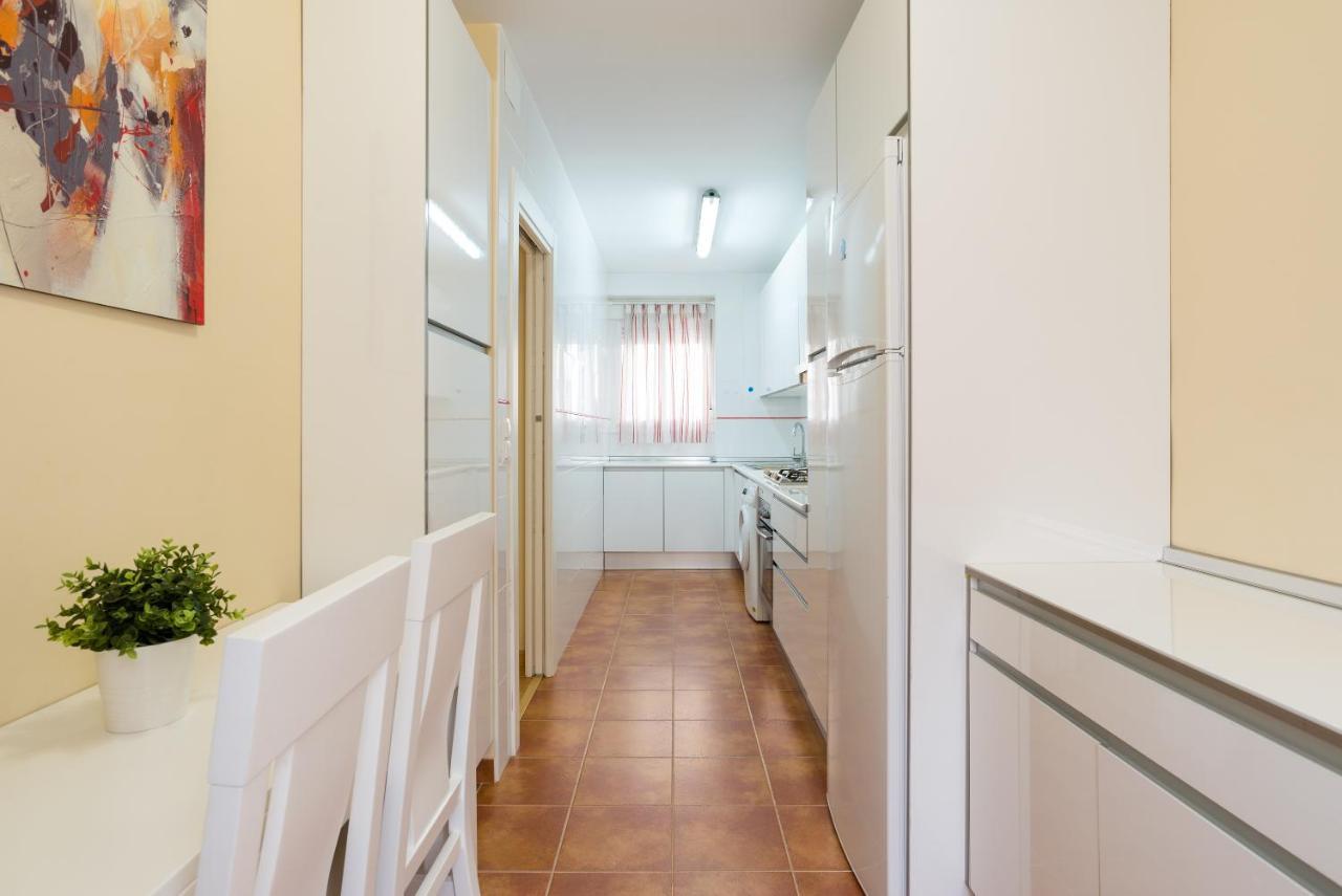 Alferez II By Ele Apartments مالقة المظهر الخارجي الصورة